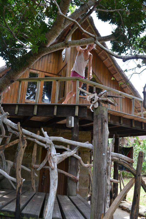 Driftwood Treehouse Hotell Sunrise-on-Sea Eksteriør bilde